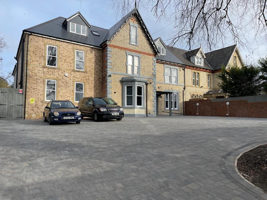 Eazy Apartments Newcastle upon Tyne Exterior photo